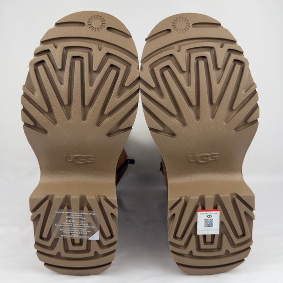 UGG Classic Twin Seam New Heights Platform Boots Chestnut Suede Sz 10 - Picture 9 of 11